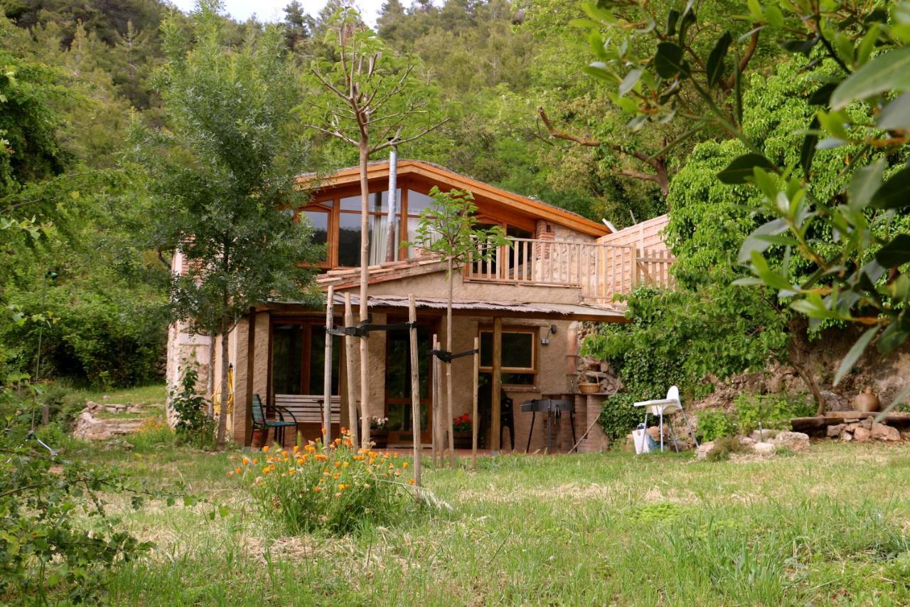 Casa Ecologica En Plena Naturaleza Arboli Esterno foto